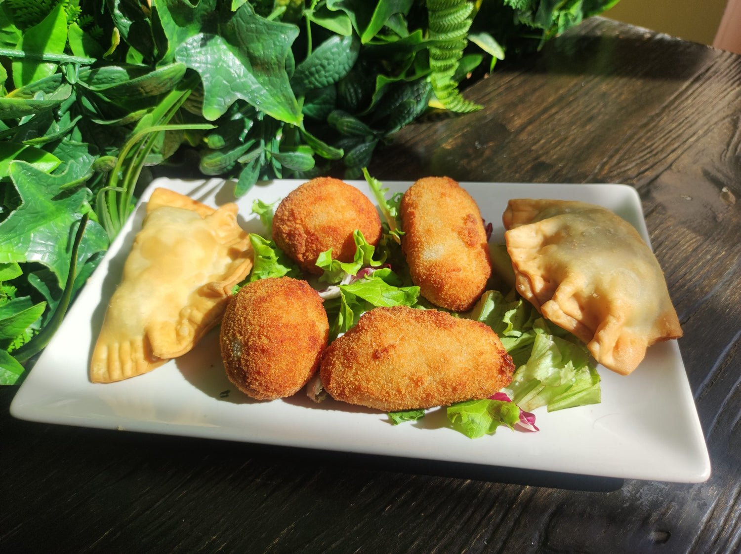 Empanadas y Otros