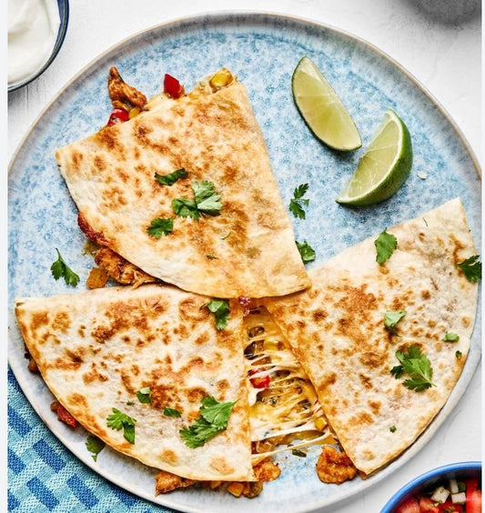 G.f) Quesadilla de pollo x5