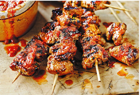 B.j) Pork kebab/ Pincho de cerdo