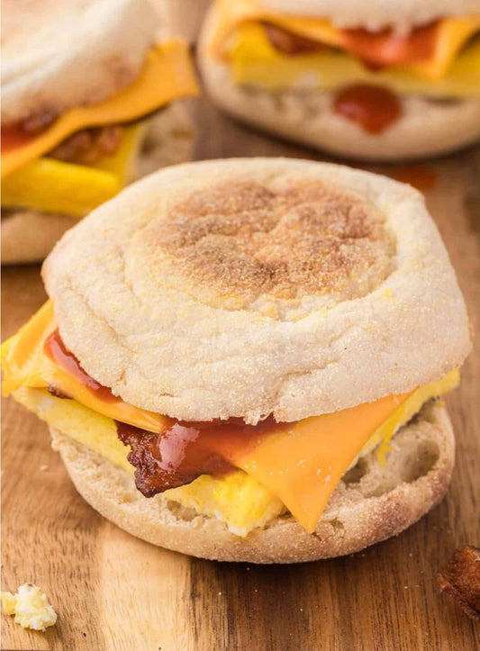 E.a) Bacon Egg