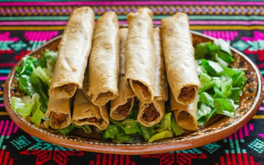 G.d) Flautas de pollo x5