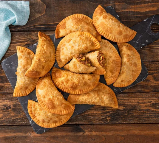 F.e) Beef Empanadas x5