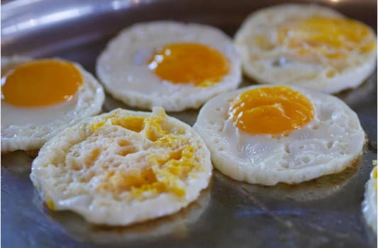 H.b) Fried eggs/ Huevos fritos X10