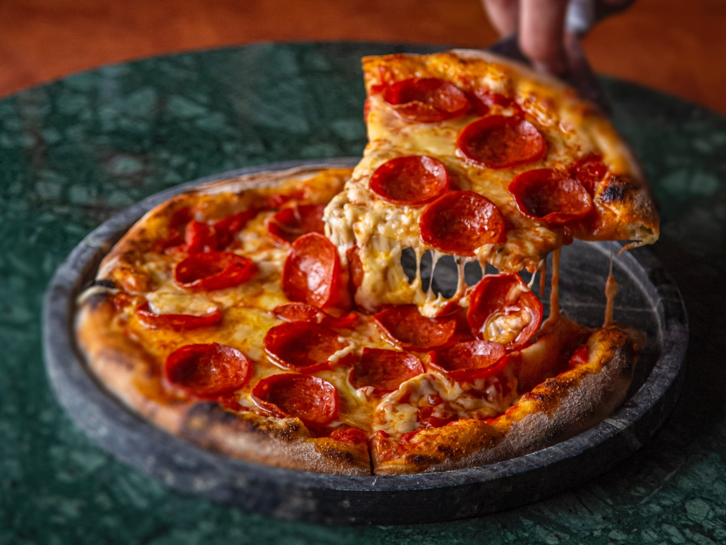 C.e) Pizza